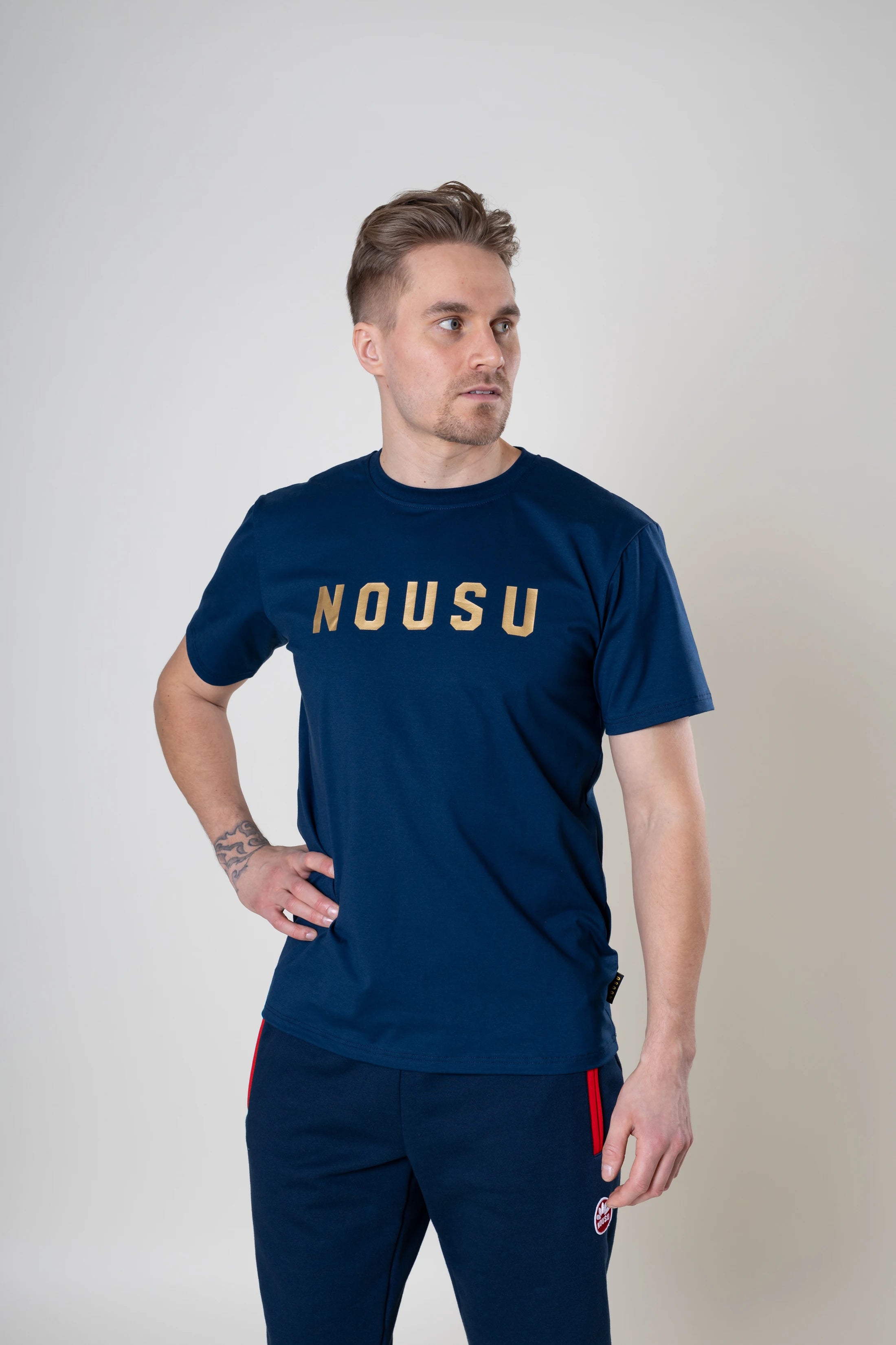 Nousu Pronssi miesten t-paita