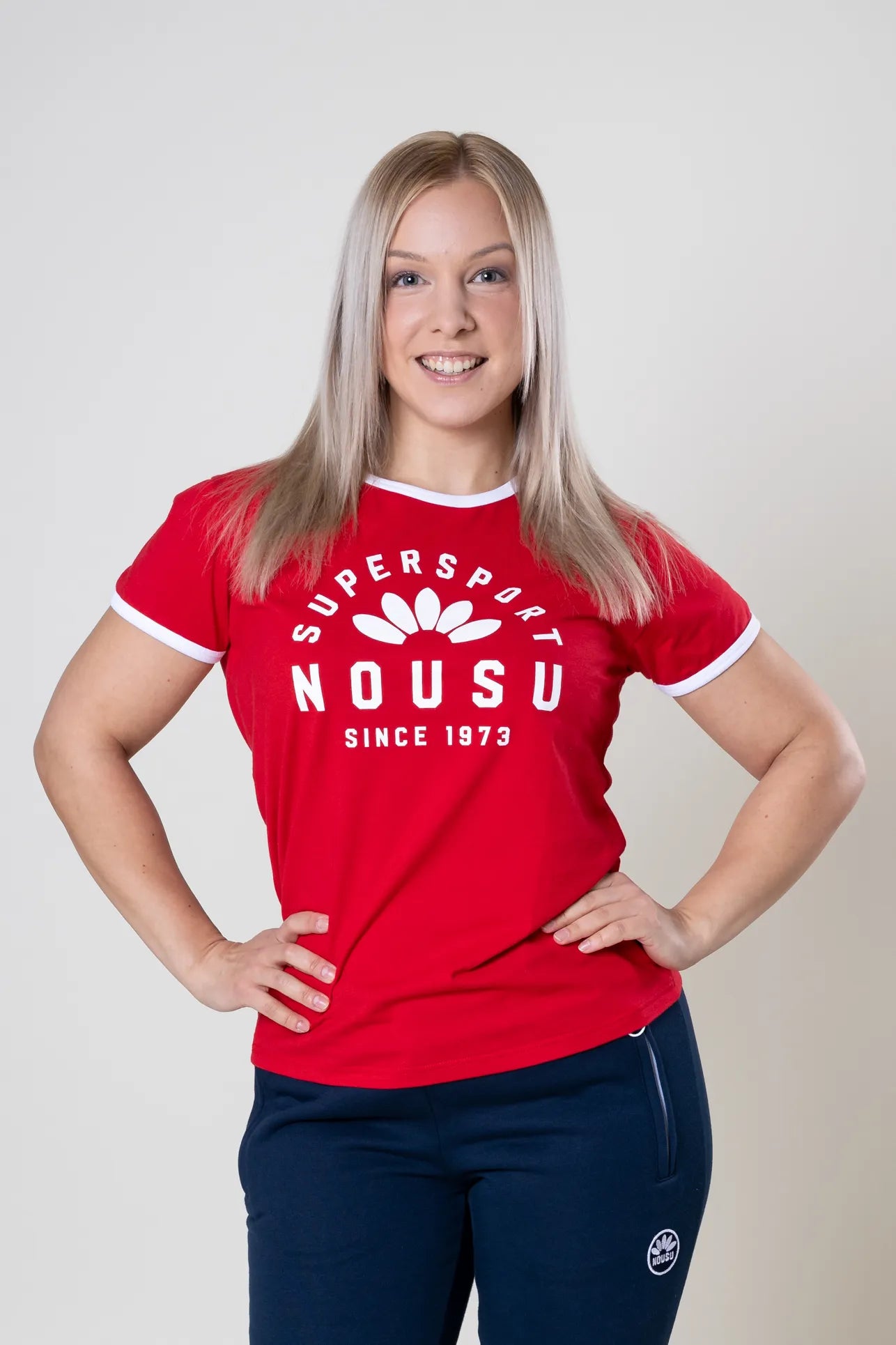 Nousu Supersport punainen naisten t-paita