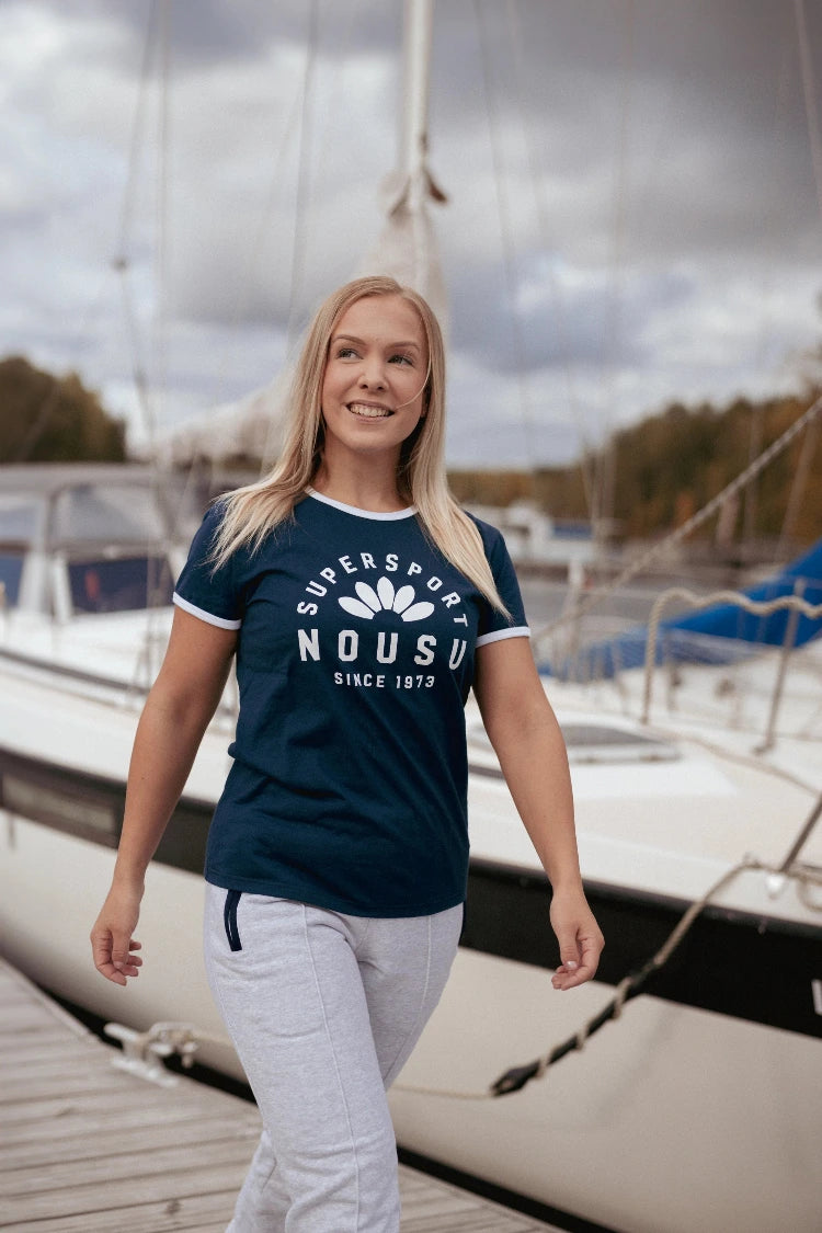 Nousu Supersport sininen naisten t-paita